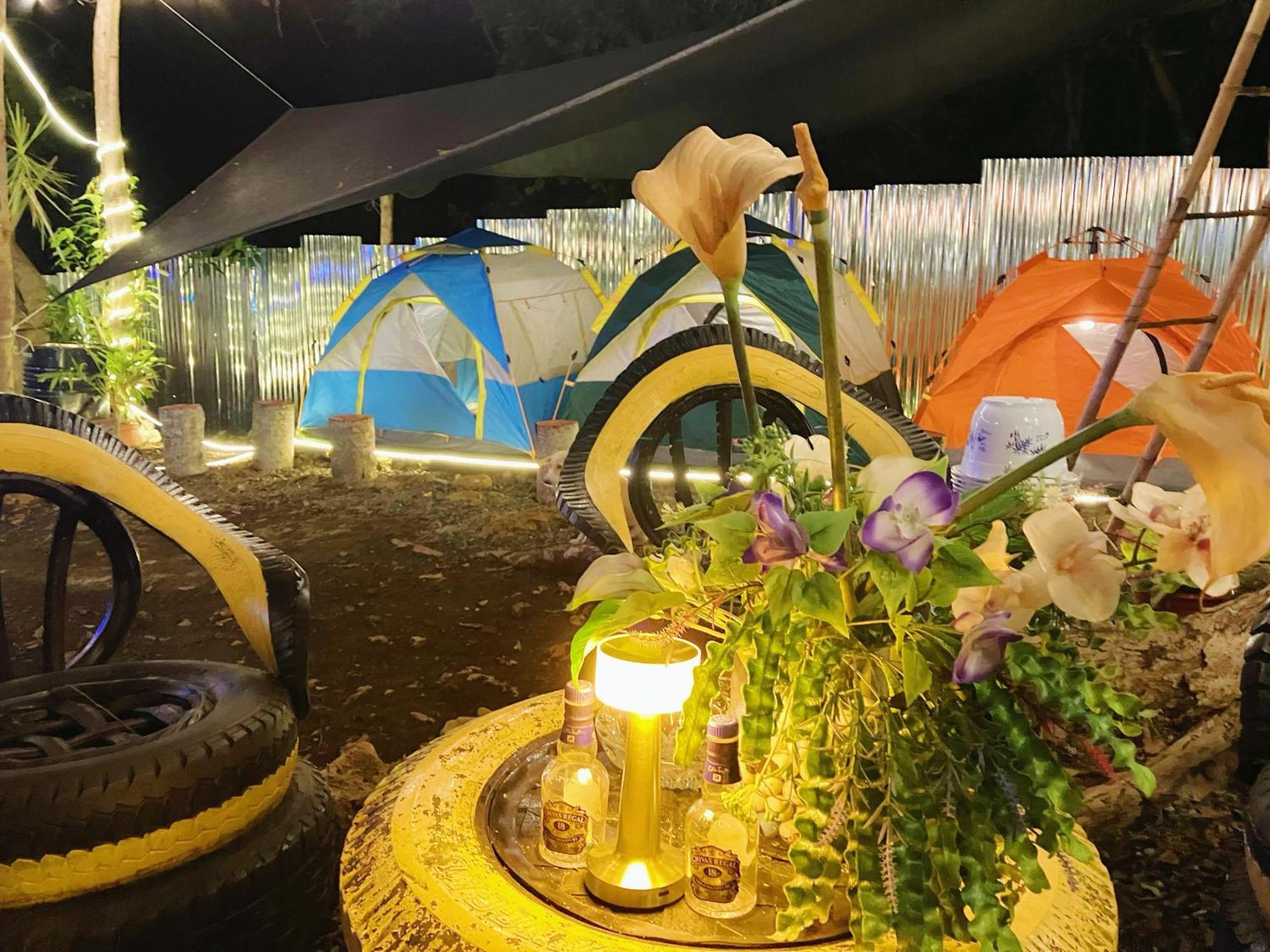 Campsarap Hostel & Resort Valencia  Zewnętrze zdjęcie
