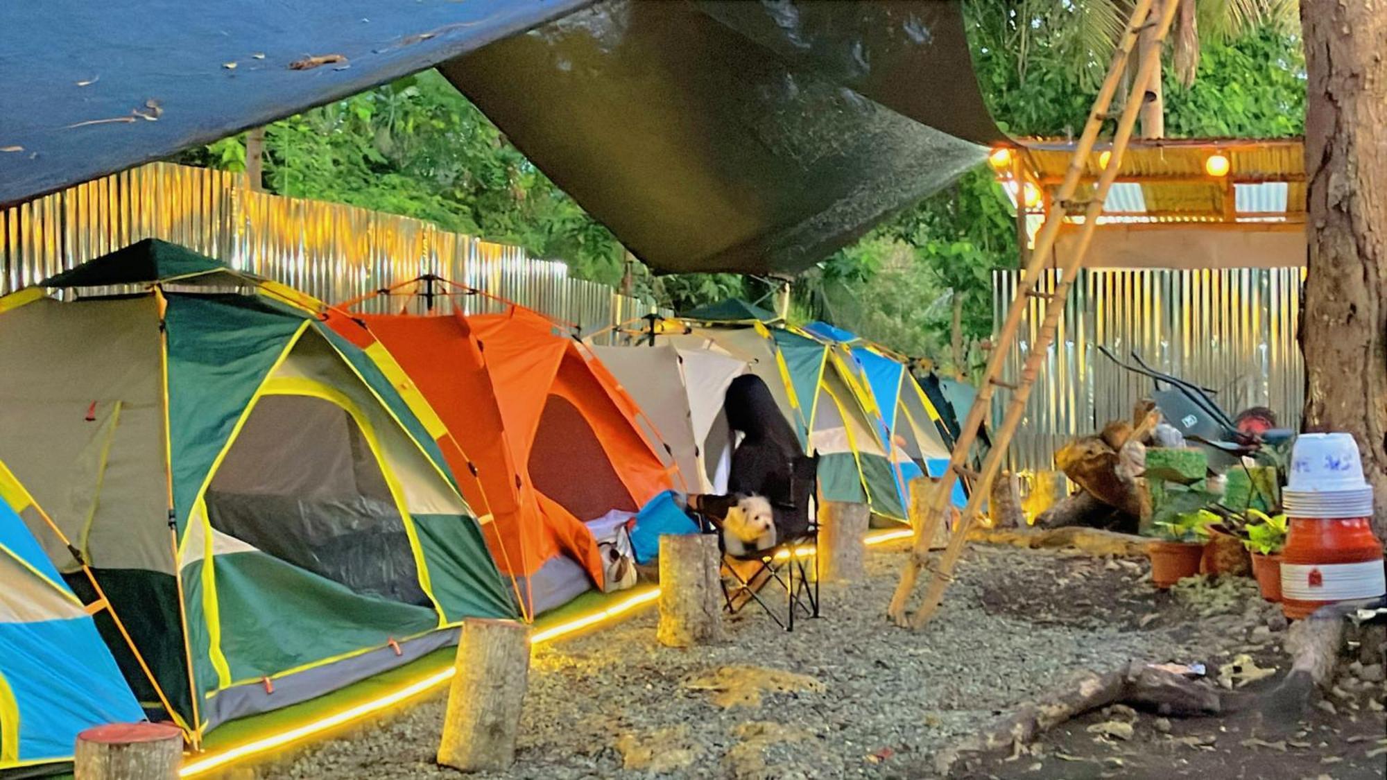 Campsarap Hostel & Resort Valencia  Zewnętrze zdjęcie
